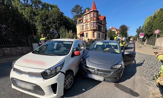 Unfall in Sondershausen (Foto: S.Dietzel) Unfall in Sondershausen (Foto: S.Dietzel)