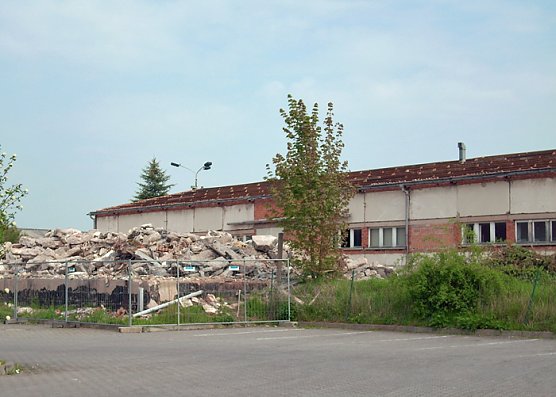 Abriss in der Hospitalstraße (Foto: Karl-Heinz Herrmann) Abriss in der Hospitalstraße (Foto: Karl-Heinz Herrmann)