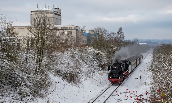 Sonderzug auf Harzrundfahrt bei der Nordh&auml;user Tabakfabrik (Foto: Falk Hoffmann)