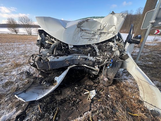 Erneut ein Unfall kit tödlichem Ausgang in Nordthüringen (Foto: S.Dietzel) Erneut ein Unfall kit tödlichem Ausgang in Nordthüringen (Foto: S.Dietzel)