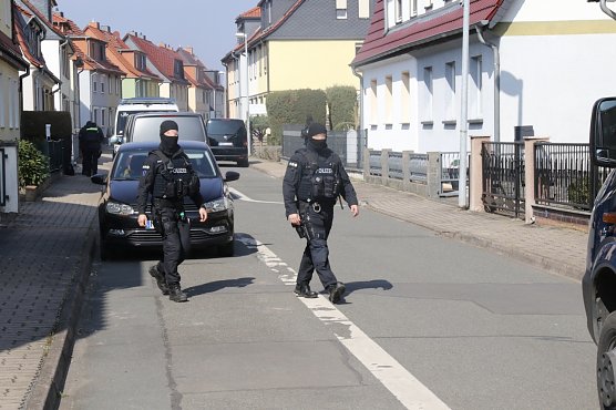 Drogenrazzia gestern in Nordhthüringen (Foto: S.Dietzel) Drogenrazzia gestern in Nordhthüringen (Foto: S.Dietzel)