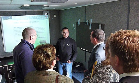 "Highway to heaven" (Foto: Karl-Heinz Herrmann) "Highway to heaven" (Foto: Karl-Heinz Herrmann)