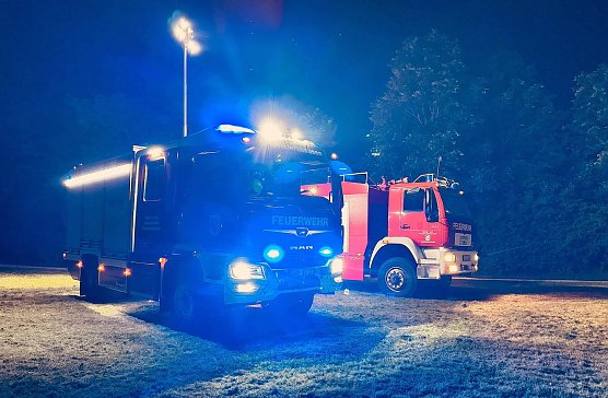 N&auml;chtliche Suche im Schlosspark (Foto: Feuerwehr/Silvio Dietzel)