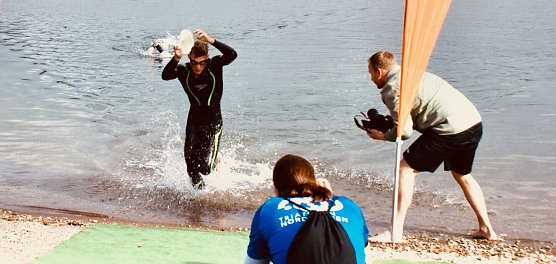 Scheunenhof-Triathlon in Sundhausen (Foto: ykh) Scheunenhof-Triathlon in Sundhausen (Foto: ykh)