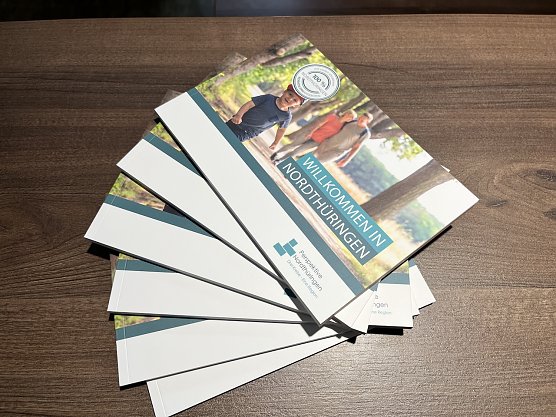 Willkommensbroschüre für Nordthüringen (Foto: Regionalmanagement Nordthüringen) Willkommensbroschüre für Nordthüringen (Foto: Regionalmanagement Nordthüringen)