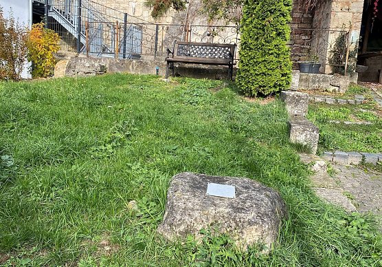 Der Stein (Foto: Wolfgang Lehmann)