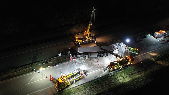 Luftaufnahme vom Unfallort gestern Nacht (Foto: S.Dietzel) Luftaufnahme vom Unfallort gestern Nacht (Foto: S.Dietzel)