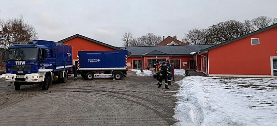 Das THW Sondershausen beim Einsatz in Hohenebra (Foto: THW)