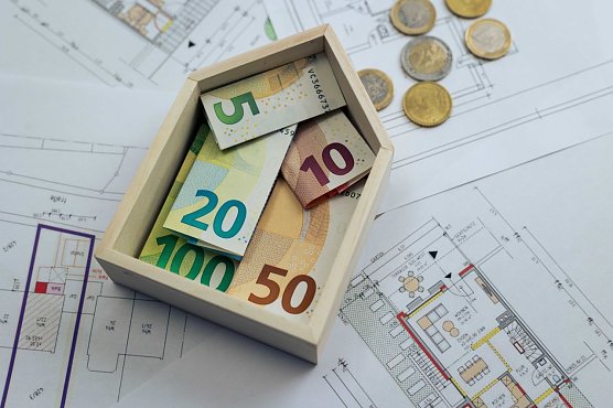 Wer im Eigenheim lebt, spart Miete. (Foto: Nils Hillebrand)