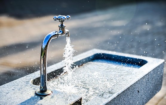 Symbolbild Wasser (Foto: Pixabay-JonasKIM)