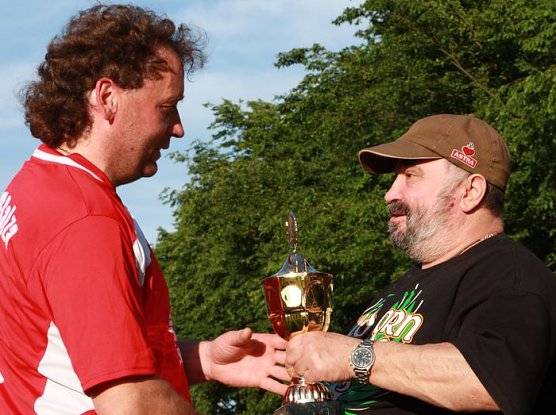 Perfekte Meisterfeier (Foto: privat) Perfekte Meisterfeier (Foto: privat)