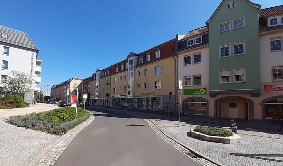 Die Stadtentwicklung steht im Fokus einer Führung von Manfred Kucksch. (Foto: kn) Die Stadtentwicklung steht im Fokus einer Führung von Manfred Kucksch. (Foto: kn)