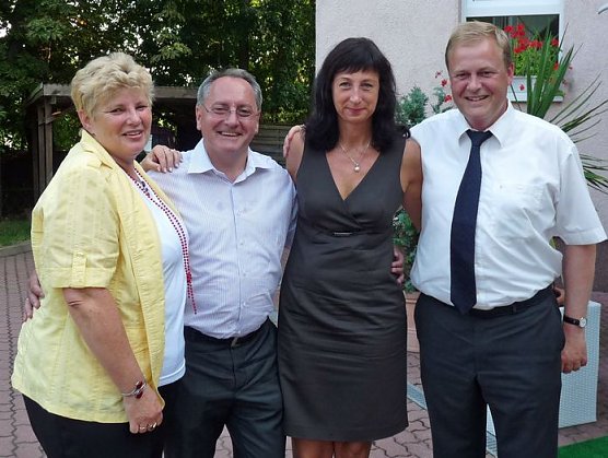 Auszubildende gewürdigt (Foto: Karl-Heinz Herrmann) Auszubildende gewürdigt (Foto: Karl-Heinz Herrmann)