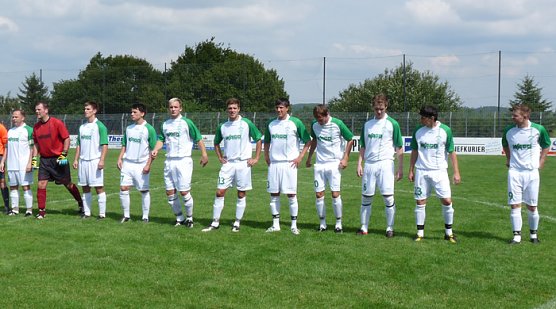 Eintracht Sondershausen (Foto: Karl-Heinz Herrmann) Eintracht Sondershausen (Foto: Karl-Heinz Herrmann)