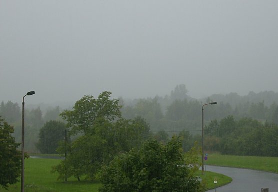 Starkregen 1 (Foto: Karl-Heinz Herrmann)