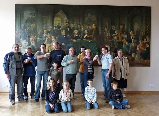 Spektakulärer Umzug (Foto: Karl-Heinz Herrmann) Spektakulärer Umzug (Foto: Karl-Heinz Herrmann)