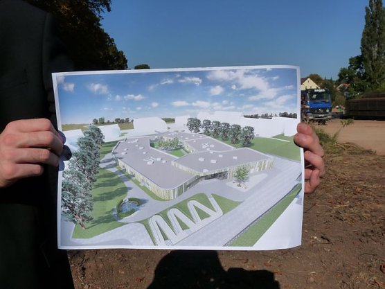 Feierliche Grundsteinlegung (Foto: Karl-Heinz Herrmann)