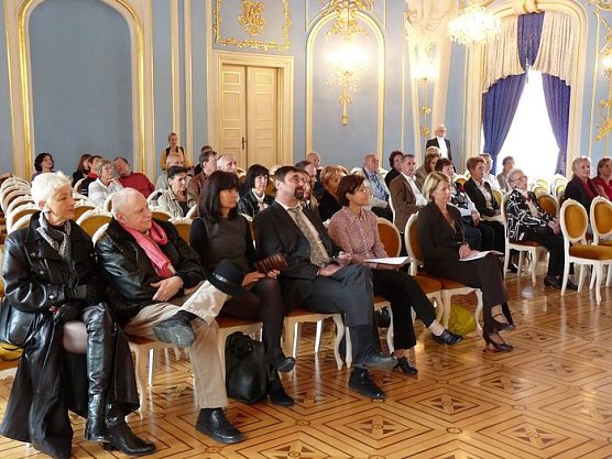 Helden auf Zeit (Foto: Karl-Heinz Herrmann) Helden auf Zeit (Foto: Karl-Heinz Herrmann)