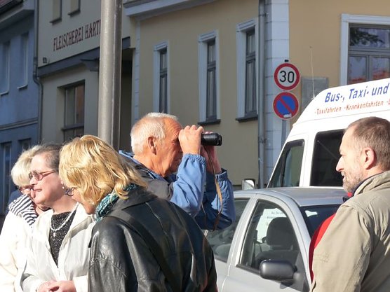 Trödelmarkt Oktober (Foto: Karl-Heinz Herrmann) Trödelmarkt Oktober (Foto: Karl-Heinz Herrmann)
