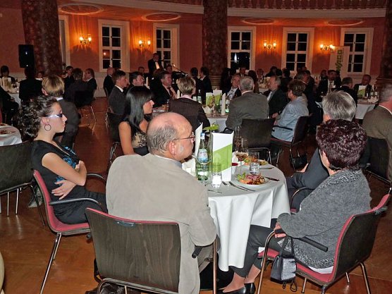 Ehrung durch die WAGO Stiftung (Foto: Karl-Heinz Herrmann) Ehrung durch die WAGO Stiftung (Foto: Karl-Heinz Herrmann)