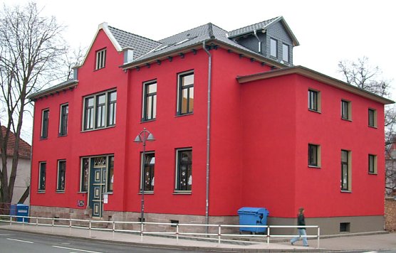 Renoviertes Geb&auml;ude des JUST (Foto: Karl-Heinz Herrmann)