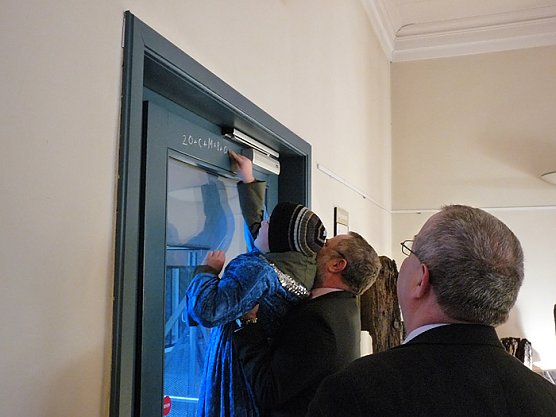 Sternensinger im Landratsamt 2009 (Foto: Karl-Heinz Herrmann)