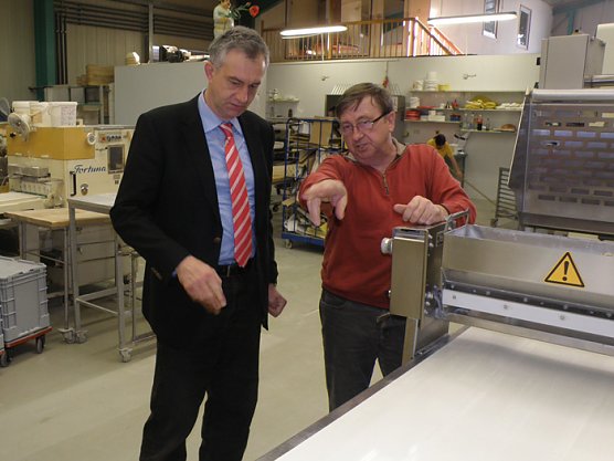 Lemme in der Backstube (Foto: MDB Steffen Lemme)