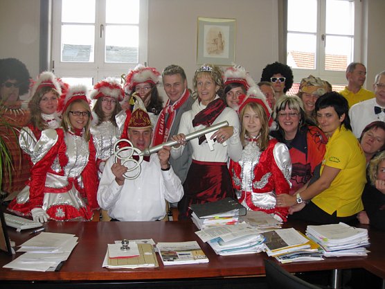 Versteigerung f&uuml;r Oberkirche (Foto: FKK Wipperveilchen)