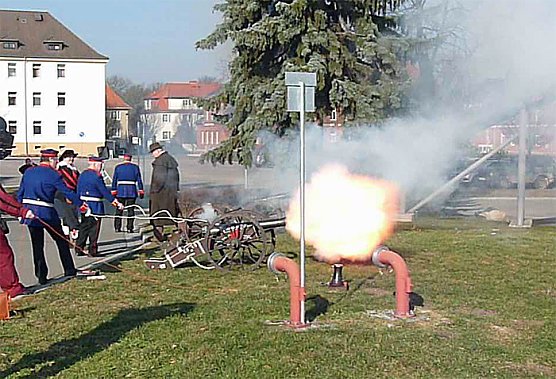Verabschiedungsappell S&uuml;ss und Liebau (Foto: Karl-Heinz Herrmann)