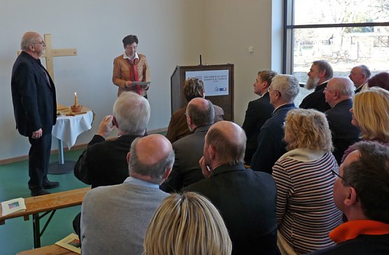 F&ouml;rderbescheid Suchtstation (Foto: Karl-Heinz Herrmann)