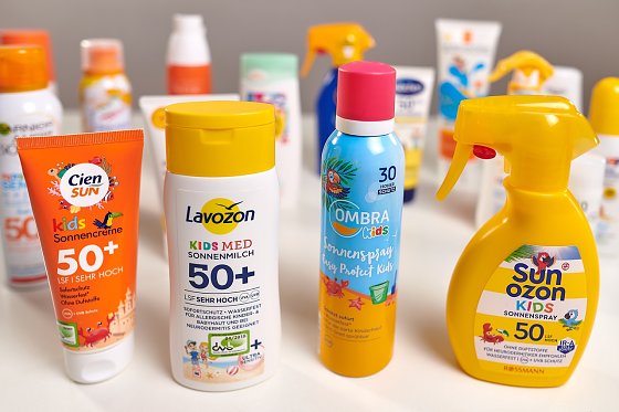 Sonnenschutz f&uuml;r Kinder im Test Foto: Stiftung Warentest