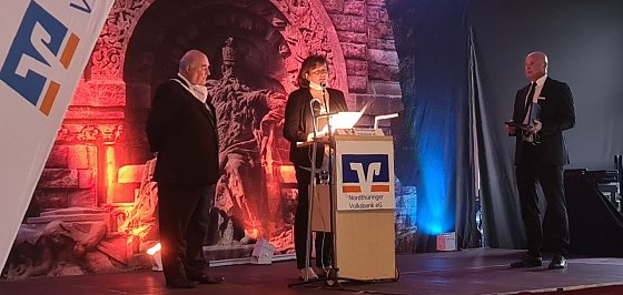 Bild: 30 Jahre Aufsichtsrat der Nordth&uuml;ringer Volksbank � Dr. Herrwagen (links) wurde geehrt