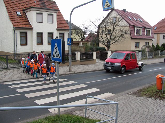 Bild: Verkehrssicherheitstag in der Kita G&auml;nsebl&uuml;mchen