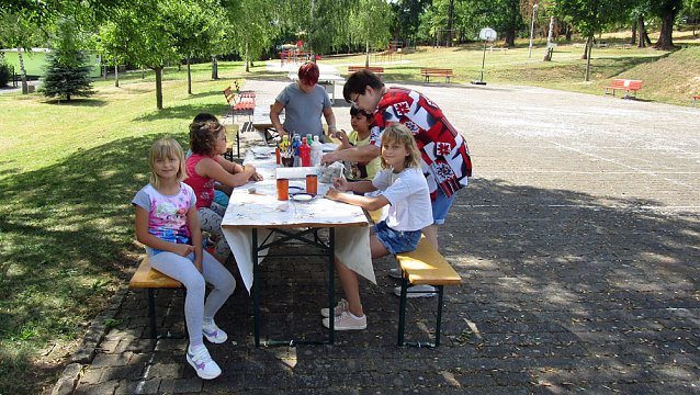 Bild: Leseclub im Arterner Freizeitzentrum
