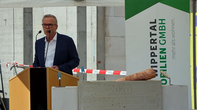 Bild: Grundsteinlegung am Wippertor