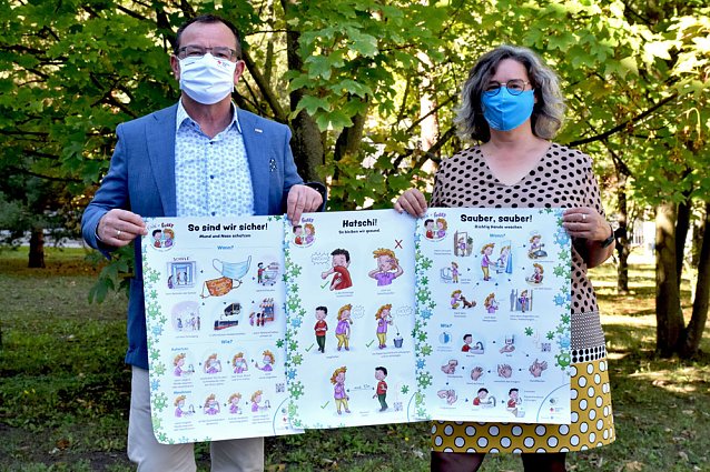 Bild: Altersgerechte Erkl&auml;r-Plakate f&uuml;r Sch&uuml;lerinnen und Sch&uuml;ler