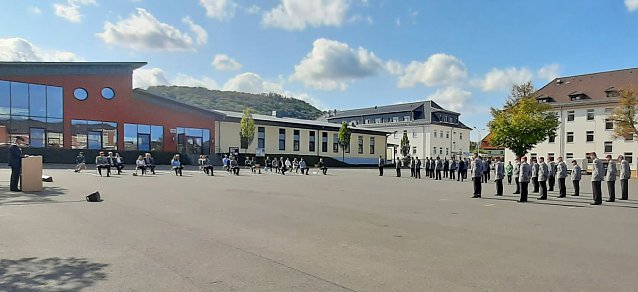 Bild: Verabschiedungsappell am Bundeswehrstandort Sondershausen