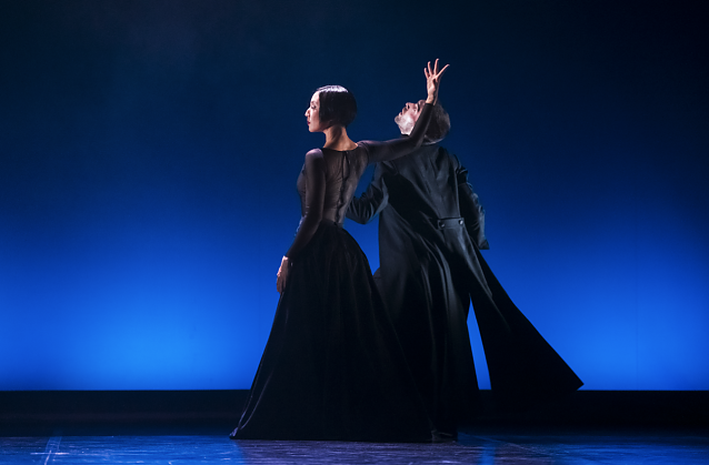 Bild: Ayako Kikuchi und Alfonso L&oacute;pez Gonz&aacute;lez in einem Ausschnitt der Winterreise, gezeigt bei der Ballettgala 2020