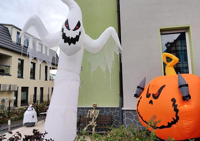 Bild: Halloween im garten
