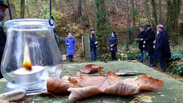 Bild: Lichter f&uuml;r die Verstorbenen