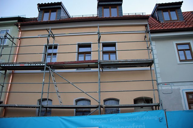 Bild: Stadt schm&uuml;ckt sich weihnachtlich