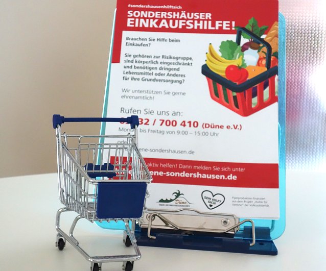 Bild: D&uuml;ne e.V. kauft ein