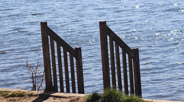 Bild: M&auml;rzensonne lacht aufs Wasser