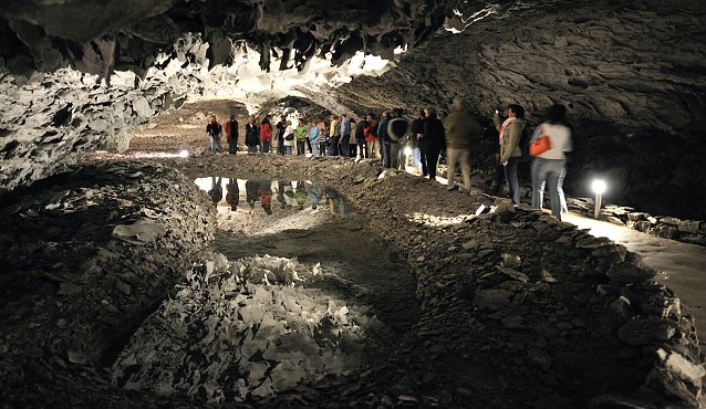 Bild: In der Barbarossah&ouml;hle