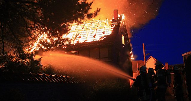 Bild: Wohnhaus in Oberspier ausgebrannt
