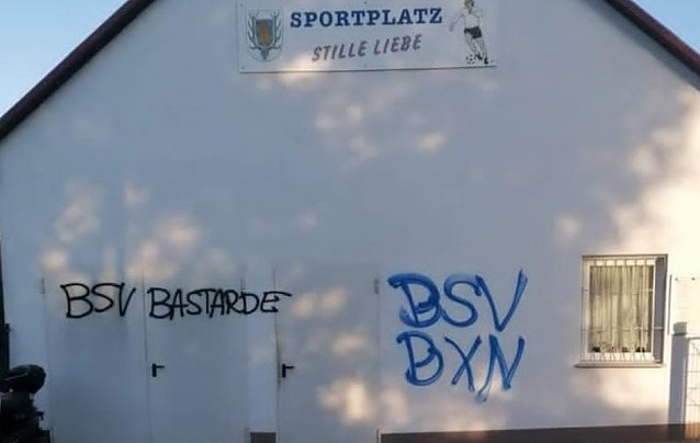 Bild: Schmierereien an Geb&auml;uden des SV Empor Sondershausen