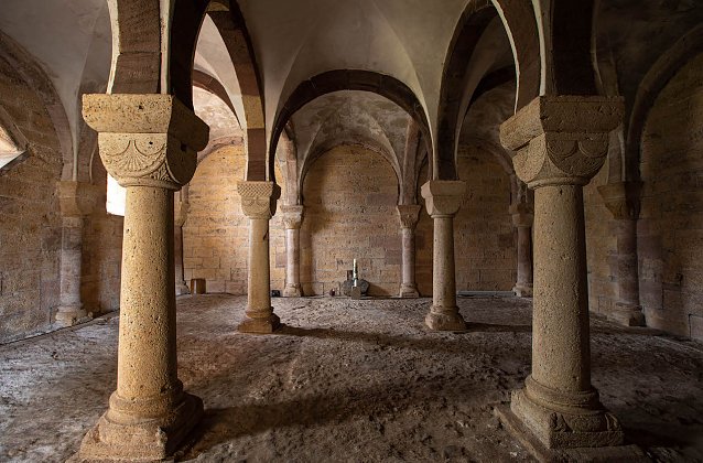 Bild: Krypta unter dem Westturm im Kloster G&ouml;llingen