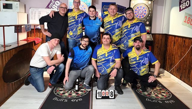 Bild: Neue Trikots f&uuml;r die Dartchaoten