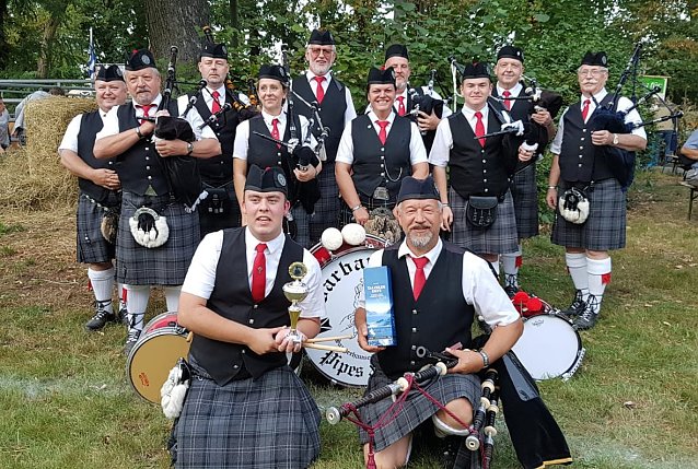 Bild: 10 Jahre Barbarossa Pipes & Drums - gefeiert wird nat&uuml;rlich am Denkmal