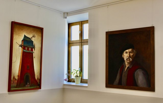 Bild: Sonderaustellung "Heimat und Sehnsucht" des Grafikers und K&uuml;nstlers Malers G&uuml;nther Jahn im Rathaus Foyer in Sondershausen 